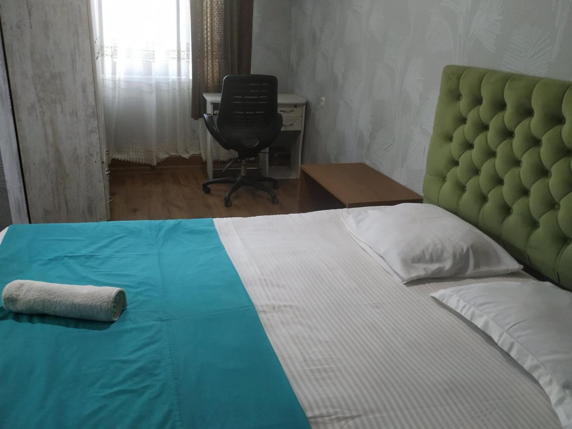 Rustavi Guest House ภายนอก รูปภาพ